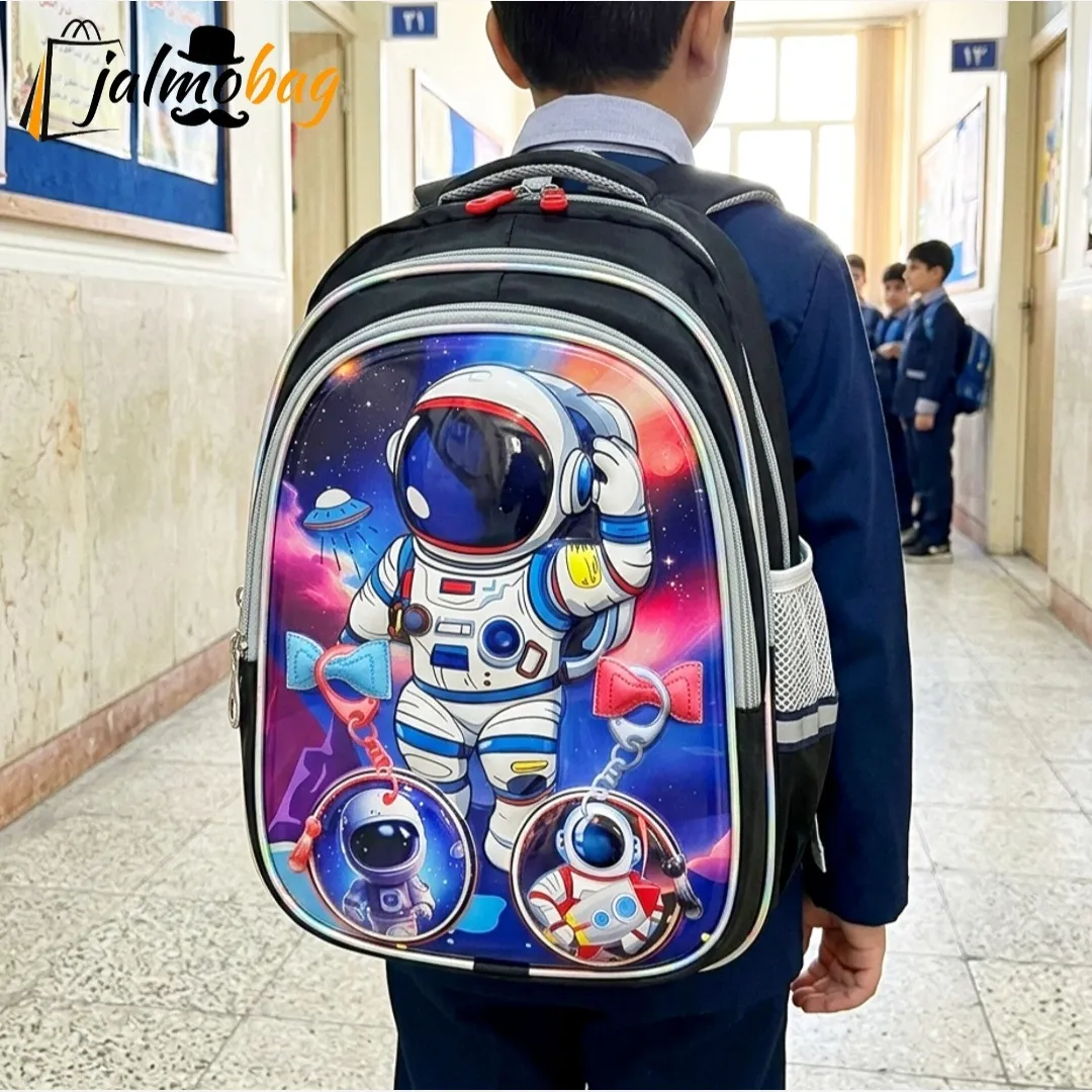 کوله پشتی مدرسه پسرانه مقطع ابتدایی سه خانه ضدتعریق طرح عکسدار - Image 12