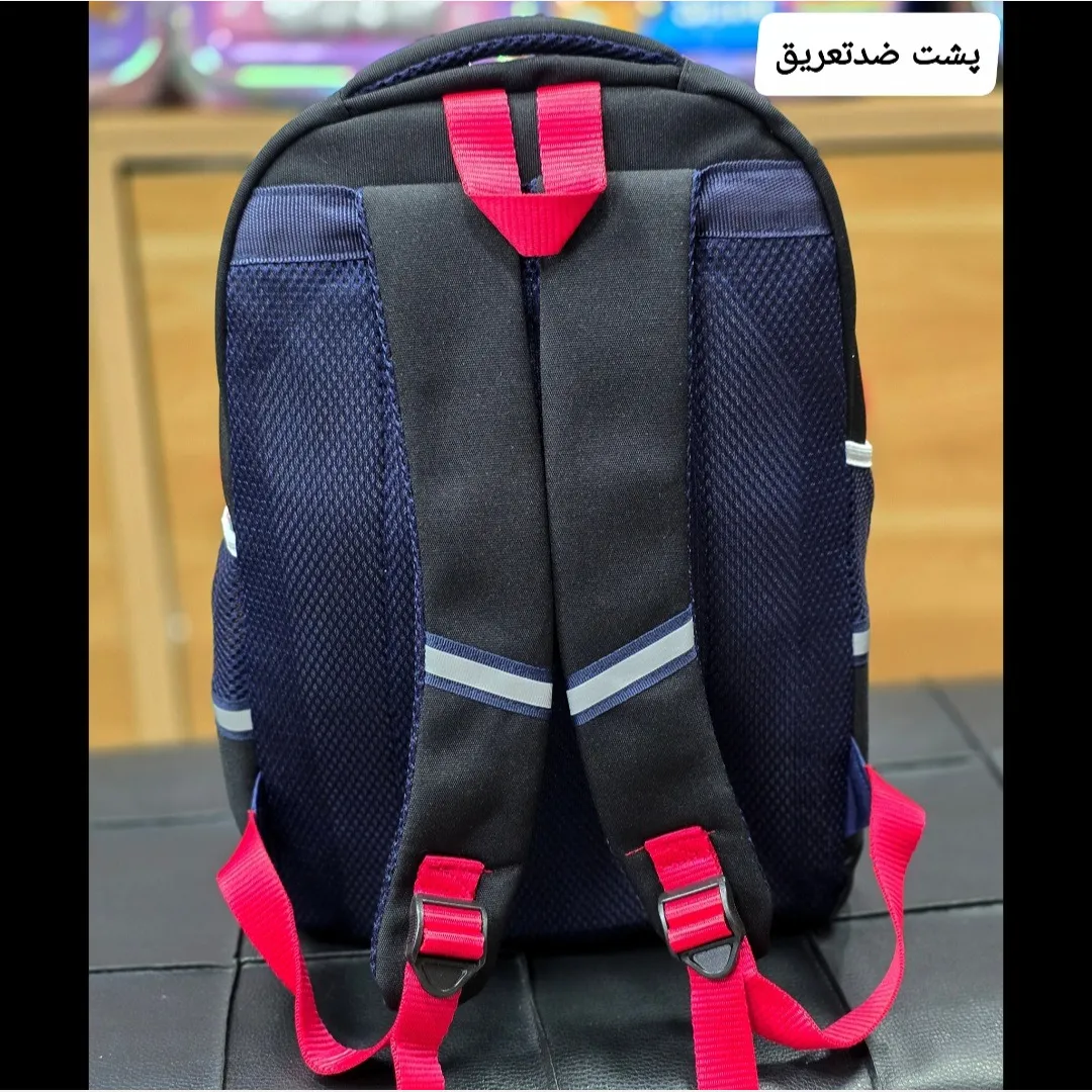 کوله پشتی مدرسه پسرانه مقطع ابتدایی سه خانه ضدتعریق طرح عکسدار - Image 16
