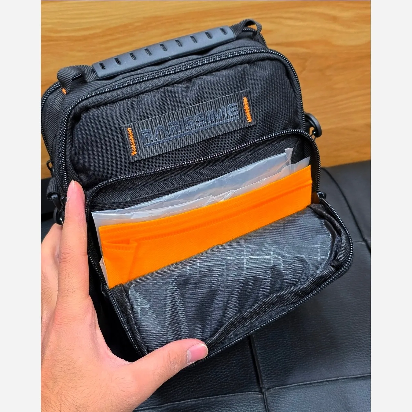 کیف دوشی دستی اسپرت پارچه ای ضد آب راریسم کد 2206 - Image 6